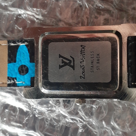 vintage louis vuitton women's watch - Picture 4 of 4